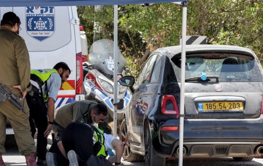 Atac armat în Israel: O analiză detaliată a violenței și tensiunilor sociale