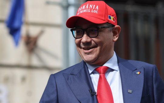 Victor Ponta se desprinde de PSD: o analiză a deciziei sale strategice și implicațiile politice
