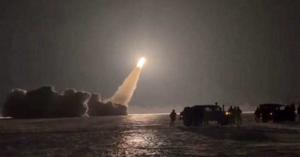 Ucraina Își Consolidă Capacitățile Militare: Testarea Rachetelor Balistice Îndreptate Spre Moscova