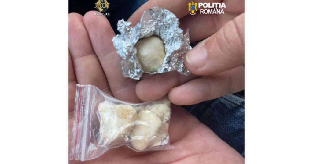 Rețea de trafic de droguri descoperită în cluburile de lux din București: O privire detaliată asupra fenomenului și implicațiilor sale