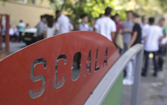 Abandonul școlar în România: O criză națională cu implicații profunde