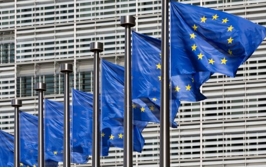 Progresele României în Gestionarea Deficitului Bugetar: O Analiză a Evaluării Comisiei Europene
