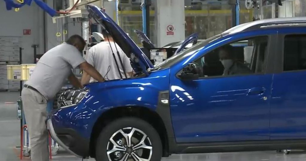 Renault și Dacia: Impactul programului de plecări voluntare asupra industriei auto din România