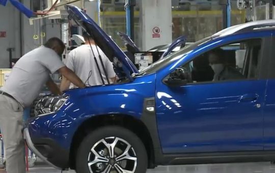 Renault și Dacia: Impactul programului de plecări voluntare asupra industriei auto din România