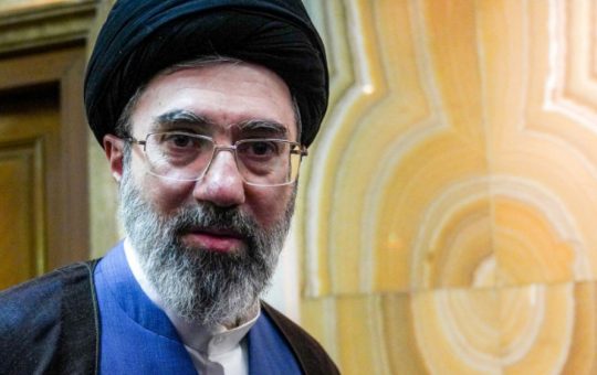Mojtaba Khamenei: În spatele cortinei puterii iraniene și impactul asupra geopoliticii globale