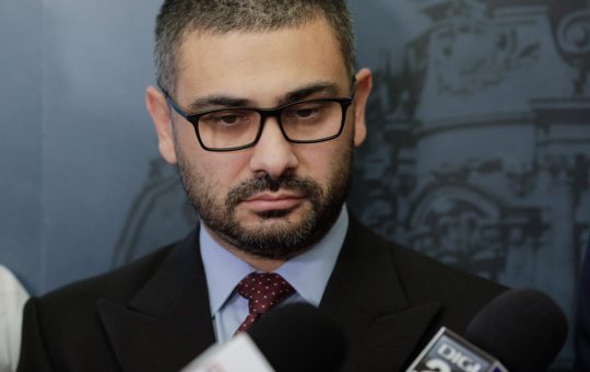 Controversa sporului de dirigenție: Adevăruri și acuzații între Florin Manole și Dragoș Pîslaru