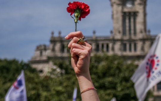 Grevă Generală în Portugalia: O Luptă pentru Drepturile Lucrătorilor și Viitorul Muncii