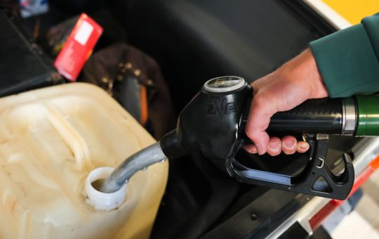 Impactul atacurilor ucrainene asupra aprovizionării cu carburant în Rusia: O analiză detaliată