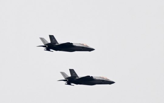 Extinderea desfășurării armelor nucleare în Europa: O analiză a implicațiilor și provocărilor pentru NATO