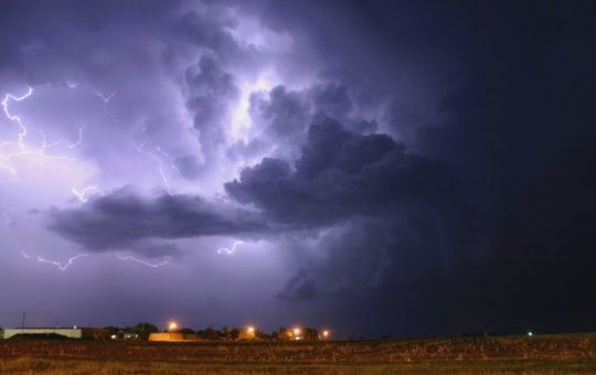 Cod Galben de Furtuni în România: Impactul și Provocările Vremii Severe