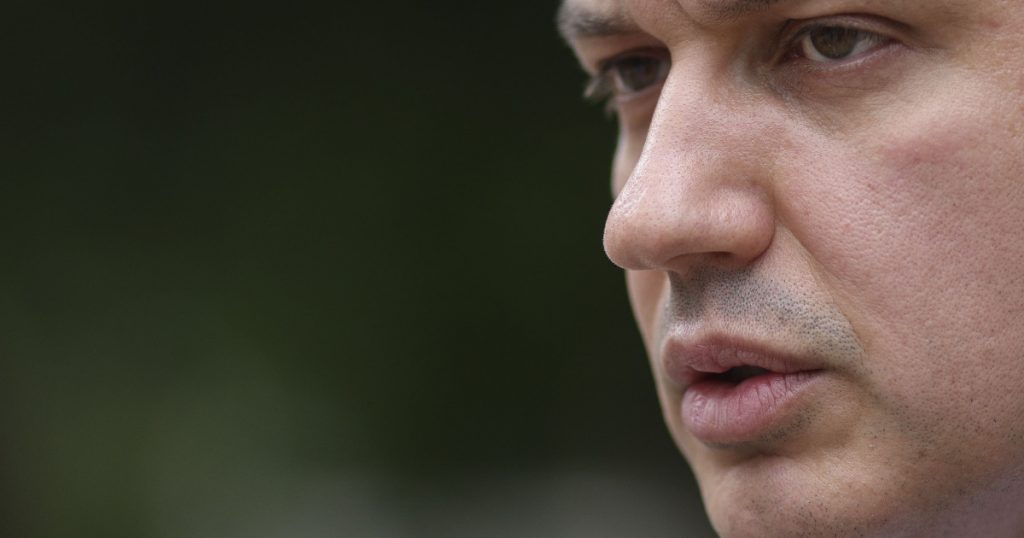 Provocările Guvernului Tomac: Portofolii Strategice Fără Miniștri și Viitorul Politic al României