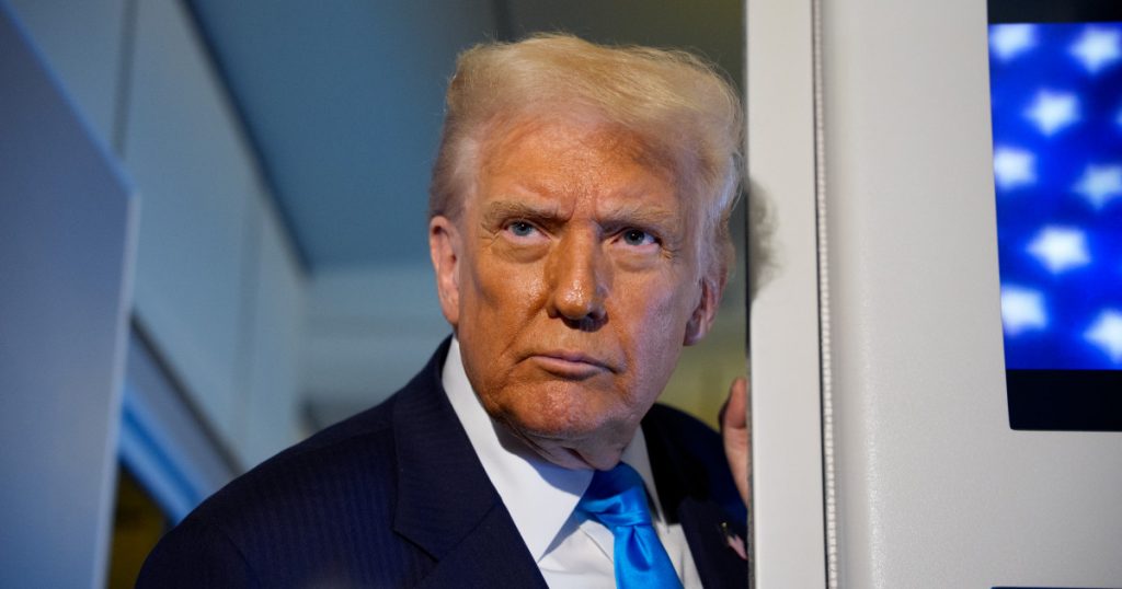 Tensiuni crescute în Strâmtoarea Ormuz: Donald Trump acuză Iranul pentru prăbușirea elicopterului Apache și amenință cu un răspuns militar