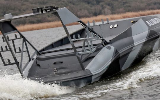 Evoluția dronei marine: Salvarea piloților Apache și impactul asupra strategiei militare moderne