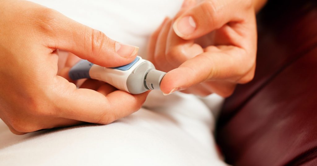 Criza de hipoglicemie: Manifestări, riscuri și soluții în gestionarea diabetului