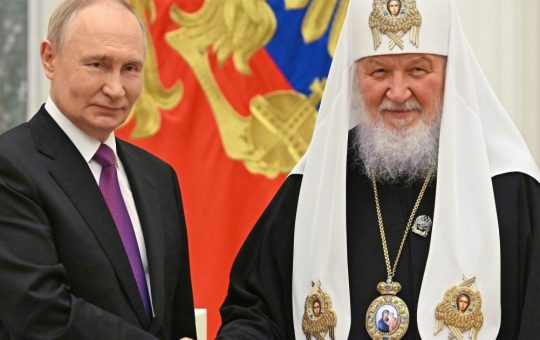Patriarhul Kirill pe lista sancțiunilor Uniunii Europene: O analiză detaliată a contextului și implicațiilor