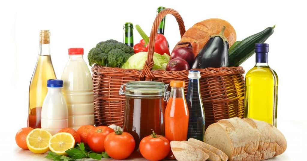 Impactul Plafonării Adaosului Comercial la Alimentele de Bază: O Analiză Detaliată a Măsurilor și Consecințelor