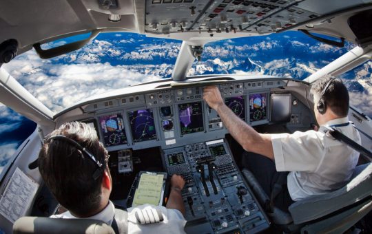 Frauda Aeriană: Povestea Pilotului Fără Licență și Impactul Asupra Siguranței Aviației
