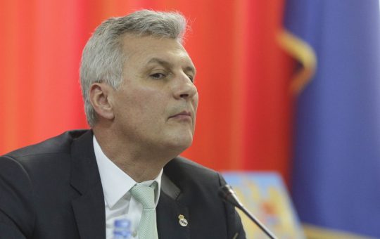 Tensiuni Politice în România: Declarațiile lui Daniel Zamfir și Implicațiile pentru Guvernul României