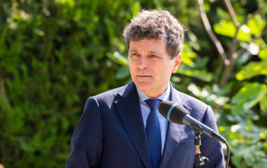 Lipsa de Dialog Politic în România: Critica lui Nicușor Dan și Apelul la Responsabilitate