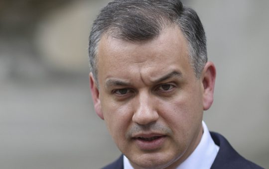Eugen Tomac și noul Guvern: O analiză detaliată a cabinetului propus și implicațiile sale pentru România