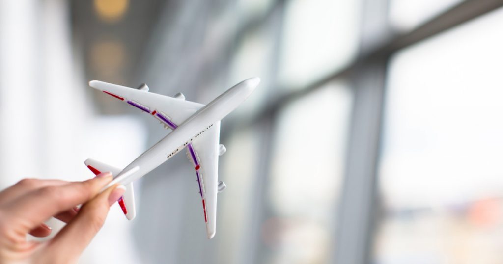 Companiile Aeriene în Criză: Impactul Prețurilor Ridicate ale Combustibilului și Perspectivele pentru Iarnă