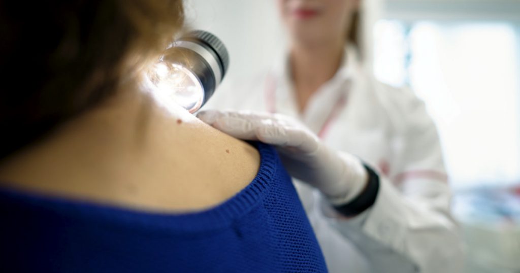 Deschiderea Primului Centru Multidisciplinar pentru Tratamentul Melanomului: O Nouă Era în Îngrijirea Medicală din România