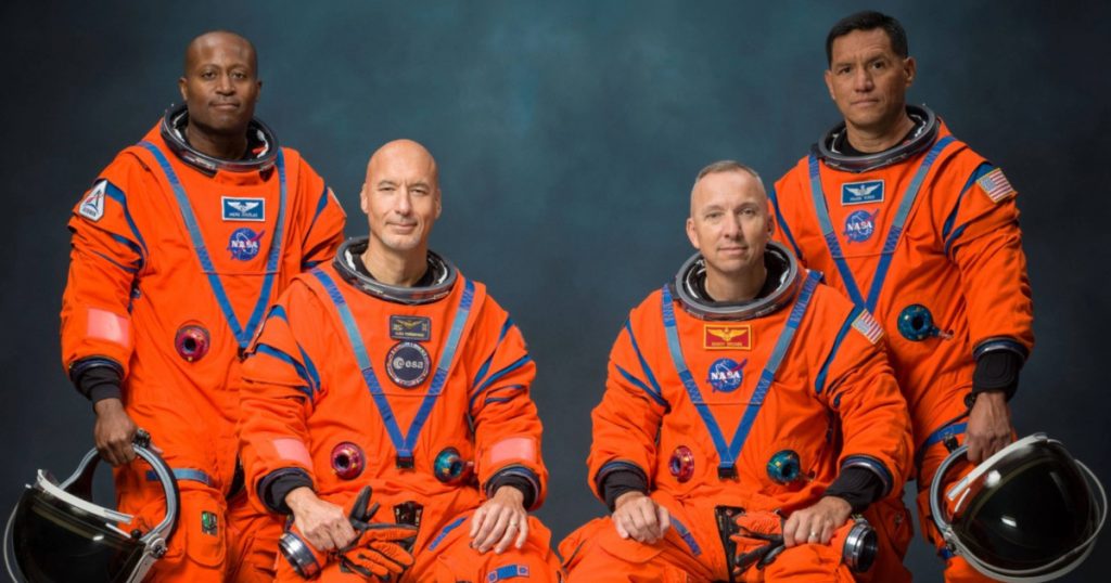 Controversele selecției pentru Artemis 3: O analiză a deciziei NASA de a selecta un echipaj exclusiv masculin