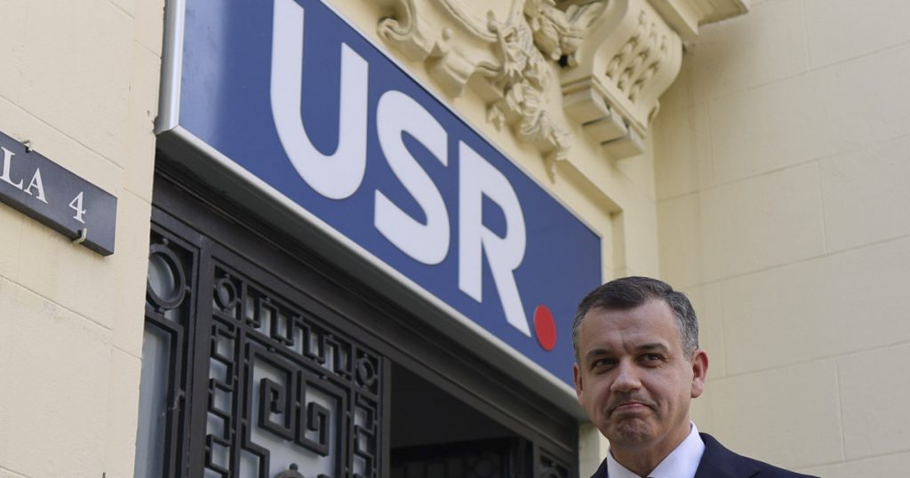 Dilema USR: Consultările interne privind Guvernul Tomac și impactul acestei decizii asupra politicii românești
