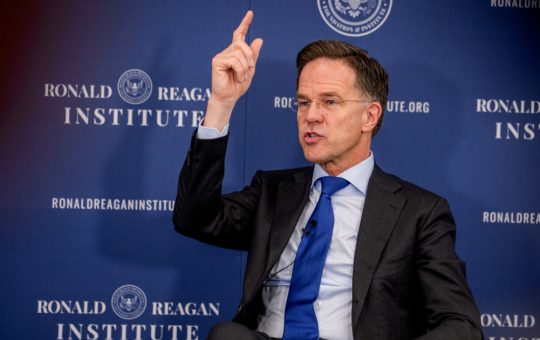 Angajamentul Statelor Unite față de NATO: O Analiză a Mesajului lui Mark Rutte pentru Europa