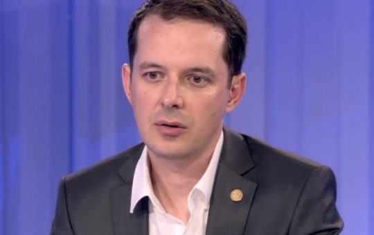 Crisisă Politică în România: Cristian Seidler și Refuzul Votului pentru Guvernul Tomac