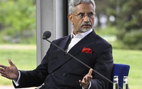 India și Petrolul Rusesc: O Decizie Geopolitică În Contextul Sancțiunilor Internaționale