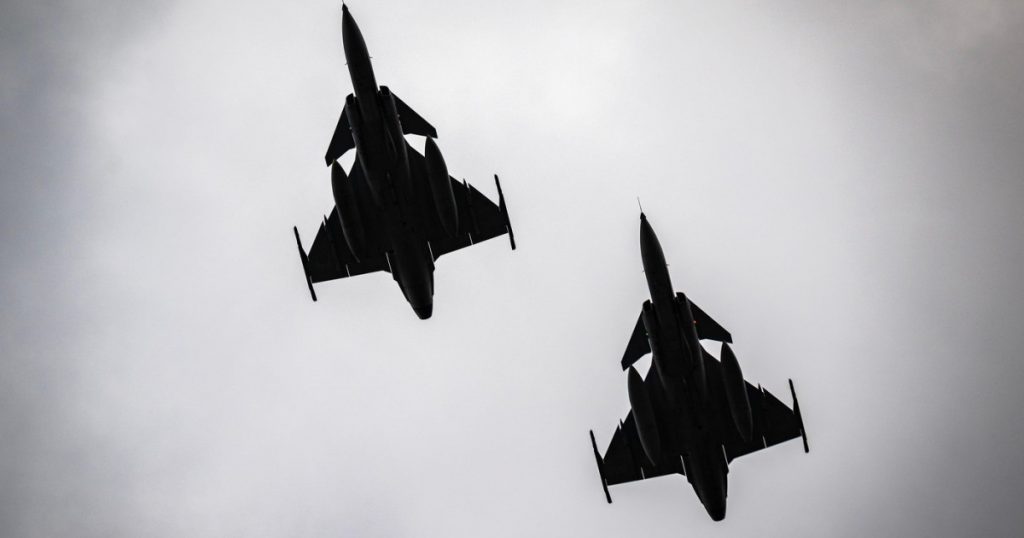 Incidente Aeriene și Alertă NATO: Implicații Geopolitice și de Securitate în Contextul Recentelor Evenimente