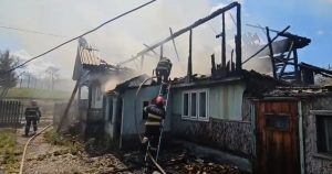 Sprijinul guvernamental în fața crizelor: Ajutoare de urgență de peste 1,7 milioane de lei pentru familiile afectate de incendii și boli