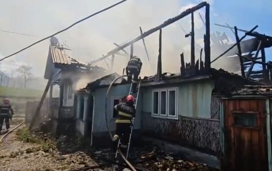Sprijinul guvernamental în fața crizelor: Ajutoare de urgență de peste 1,7 milioane de lei pentru familiile afectate de incendii și boli