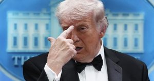 Deciziile imprevizibile ale lui Trump: Din agresivitate la negociere în relația cu Iranul