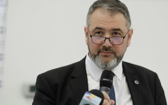 Sorin Costreie: Arhitectul Educației în Viitorul Guvern Tomac