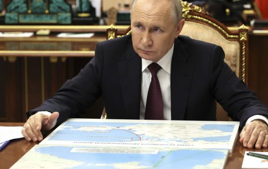 Războiul din Ucraina: Intensificarea atacurilor rusești și implicațiile strategice ale amenințărilor lui Putin