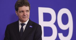 Deschiderea negocierilor de aderare la UE pentru Moldova și Ucraina: Perspective și Implicații Strategice