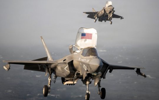 Tensiuni în Strâmtoarea Ormuz: Intervenția americană și negocierile cu Iranul