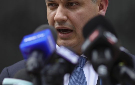 Analiza Programului de Guvernare al lui Eugen Tomac: Provocări și Perspective pentru România
