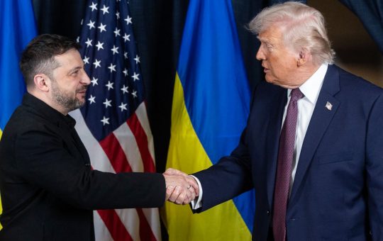 Întrevederea simbolică dintre Zelenski și Trump: Oportunități și provocări în contextul războiului din Ucraina
