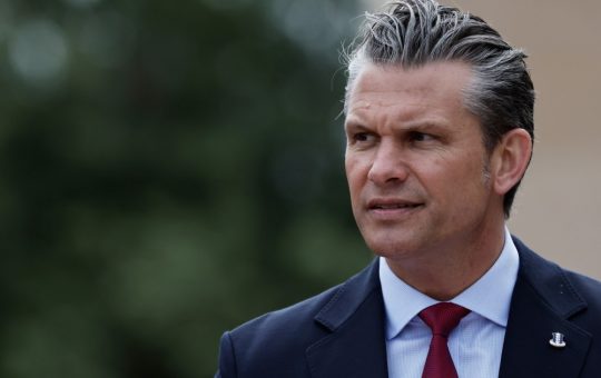Opoziția din Normandia: Retorica belicoasă a lui Pete Hegseth și impactul asupra comemorării Zilei Z