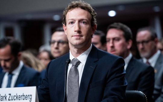 Provocările Meta: Mark Zuckerberg recunoaște greșelile în reorganizarea pentru inteligența artificială