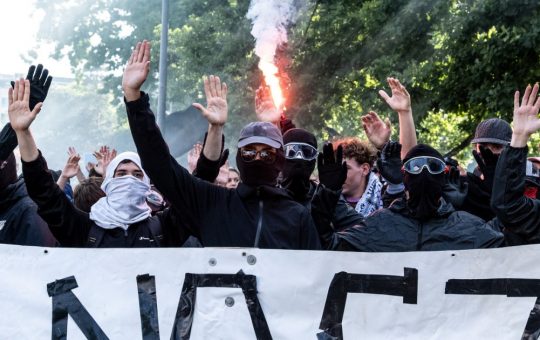 Protestele de la Geneva: O reacție împotriva inegalității și a globalizării înainte de summitul G7