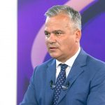 Adrian Veștea și Desemnarea sa ca Premier: O Analiză Detaliată a Contextului Politic și Implicațiilor