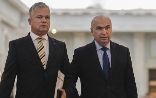 Confruntarea din PNL: Bolojan, Veștea și Dilemele Politice ale Liberalilor