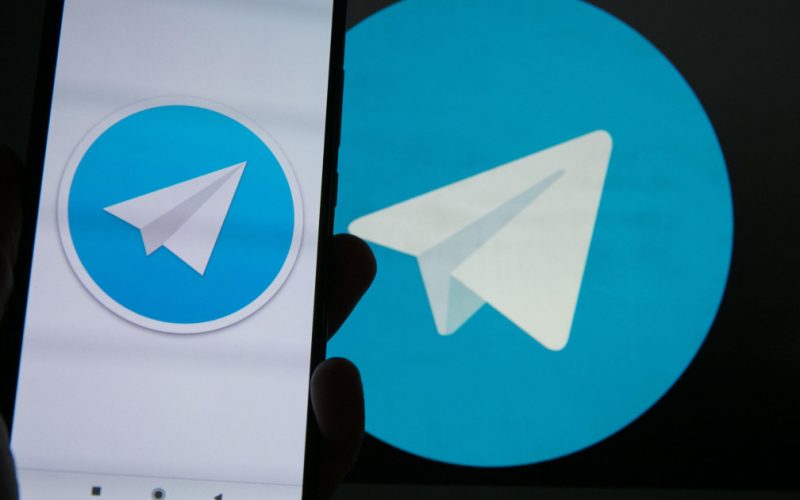 Strategia Subversivă a Rusiei și Iranului: Recrutarea Adolescenților prin Platforme Digitale pentru Haos Global