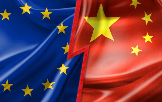 Europa și provocările deficitului comercial cu China: O analiză detaliată a unui potențial «șoc chinezesc 2.0»