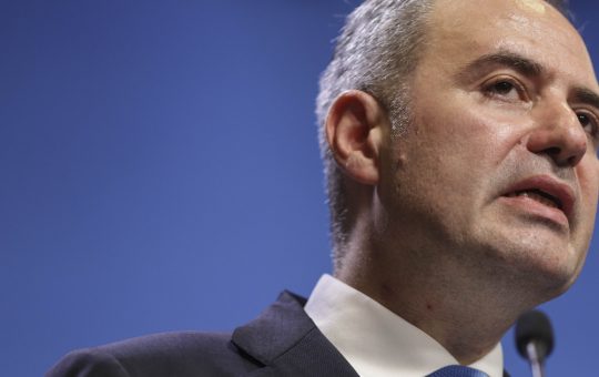 Adrian Veștea și Alexandru Nazare: O Nouă Alianță Politică în Guvernul României