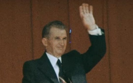 Un Incident Care A Îngrozit Securitatea: Fotografia lui Ceaușescu în Chenar Negru și Precedentele Sale